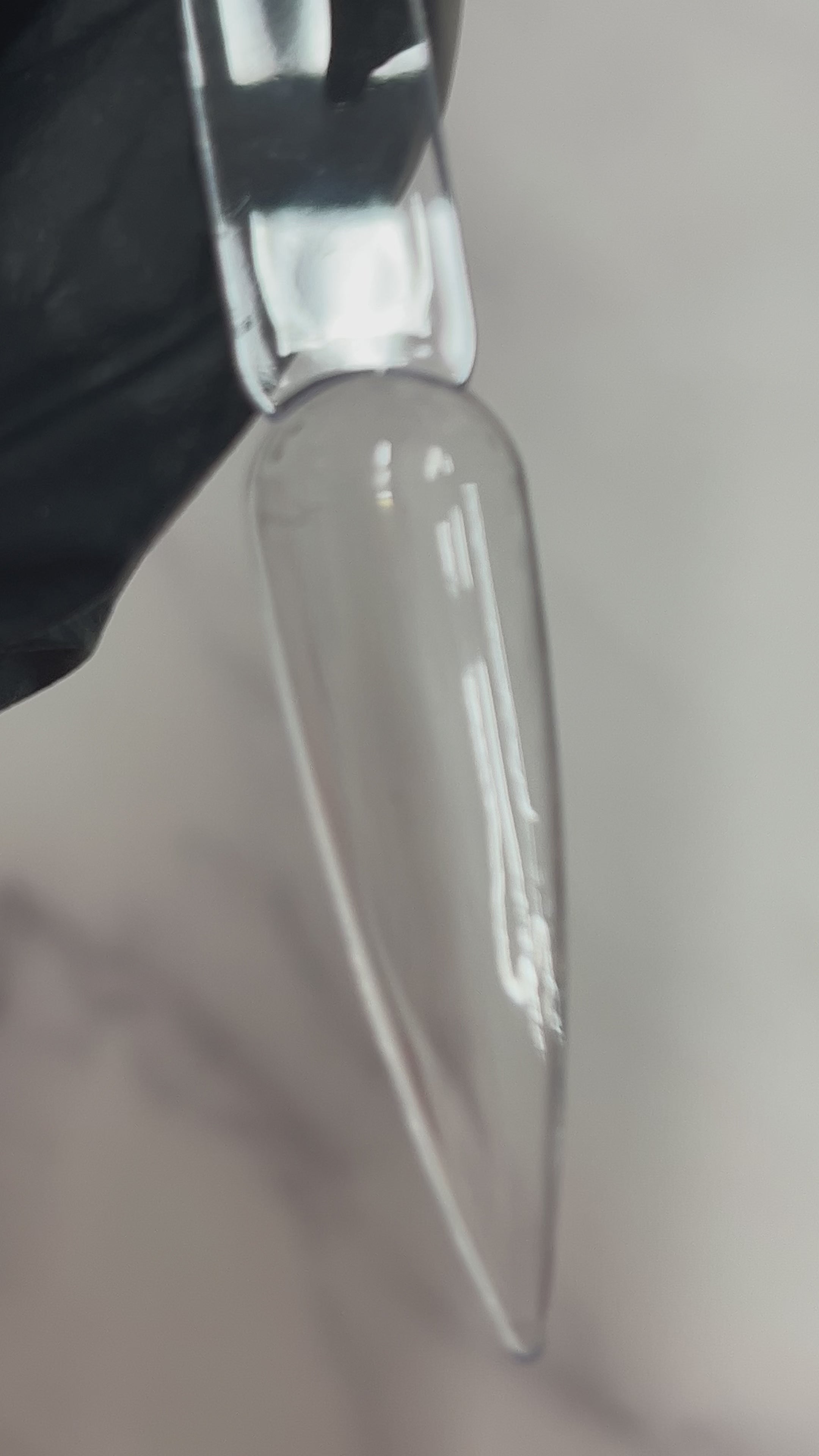 Colour It! Cherry Claws