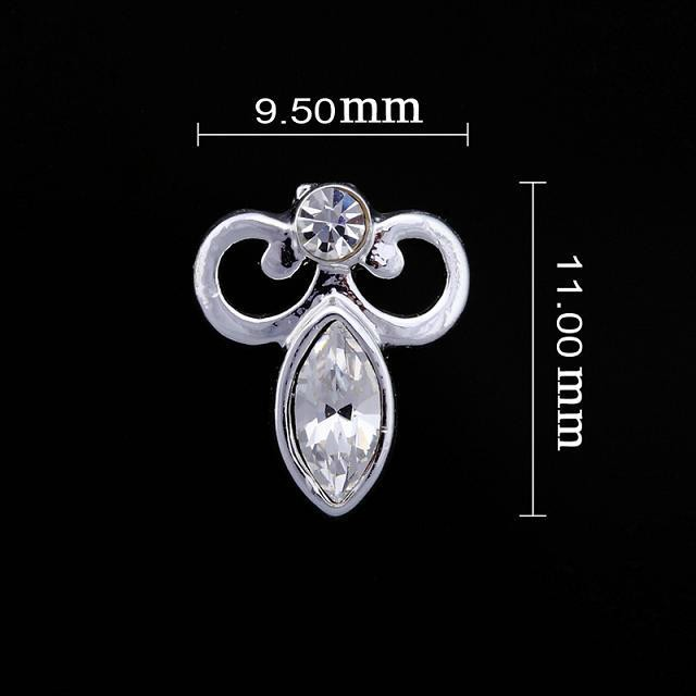 Medium Crystal Filigree Nail Jewellery