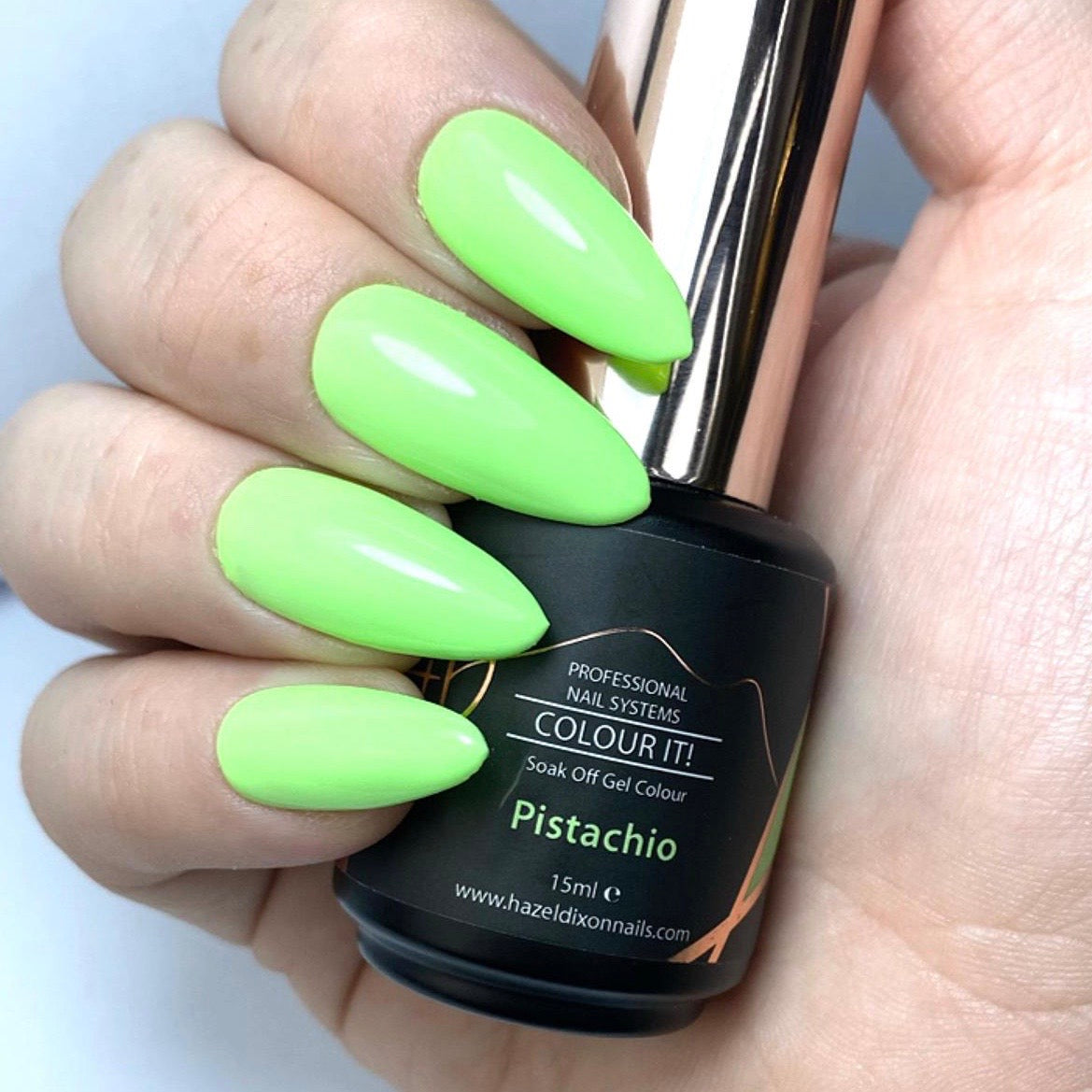 Hello Happy Times: For Nails : Loreal - 118 Pistachio Dream Nail Polish