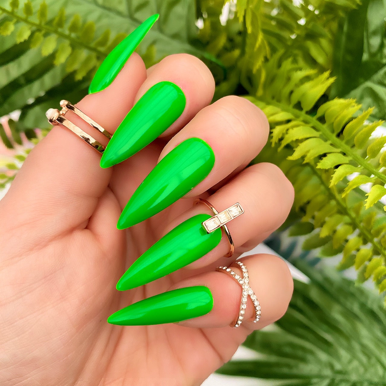 HD Colour It! Glow with the Flow Collection