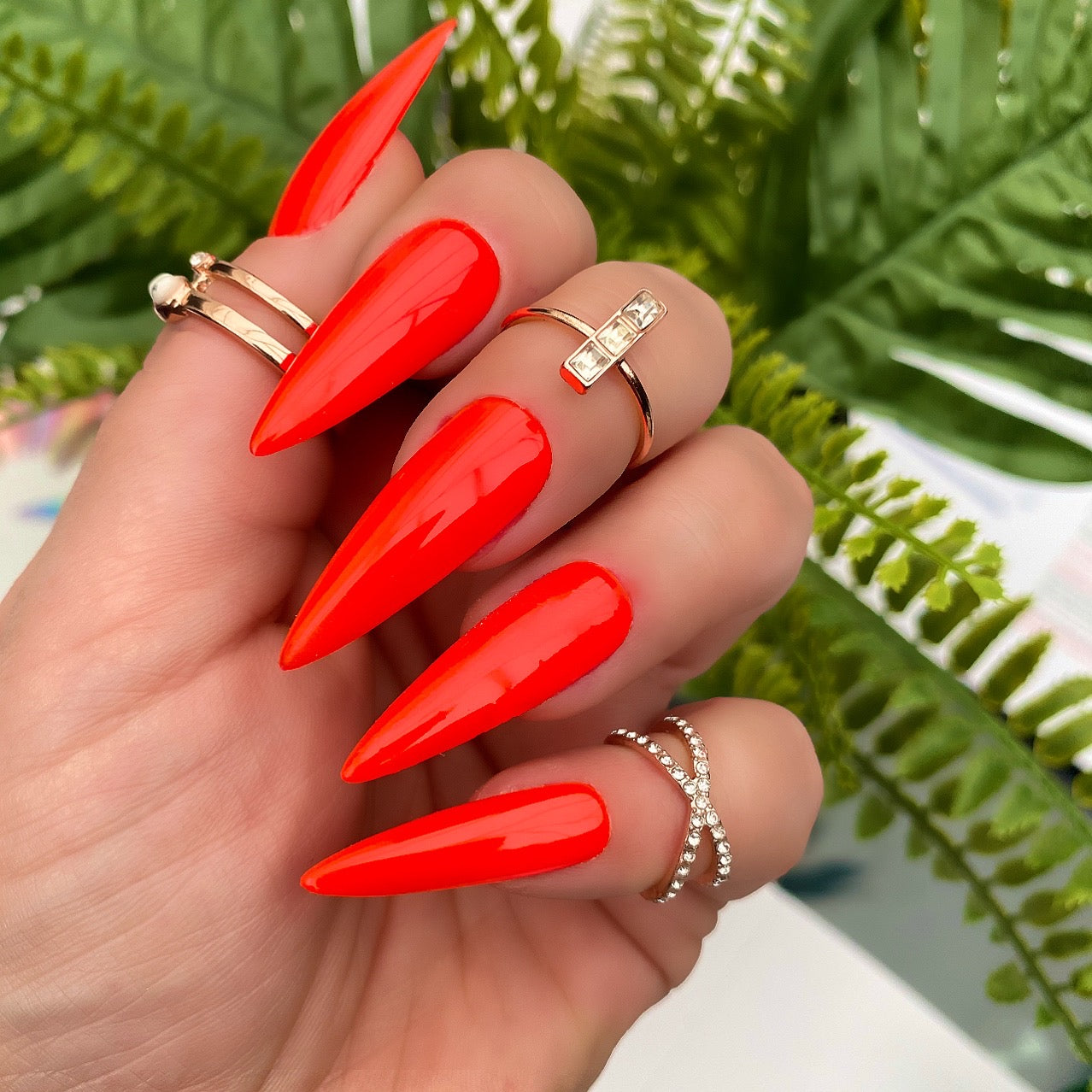 HD Colour It! Glow with the Flow Collection